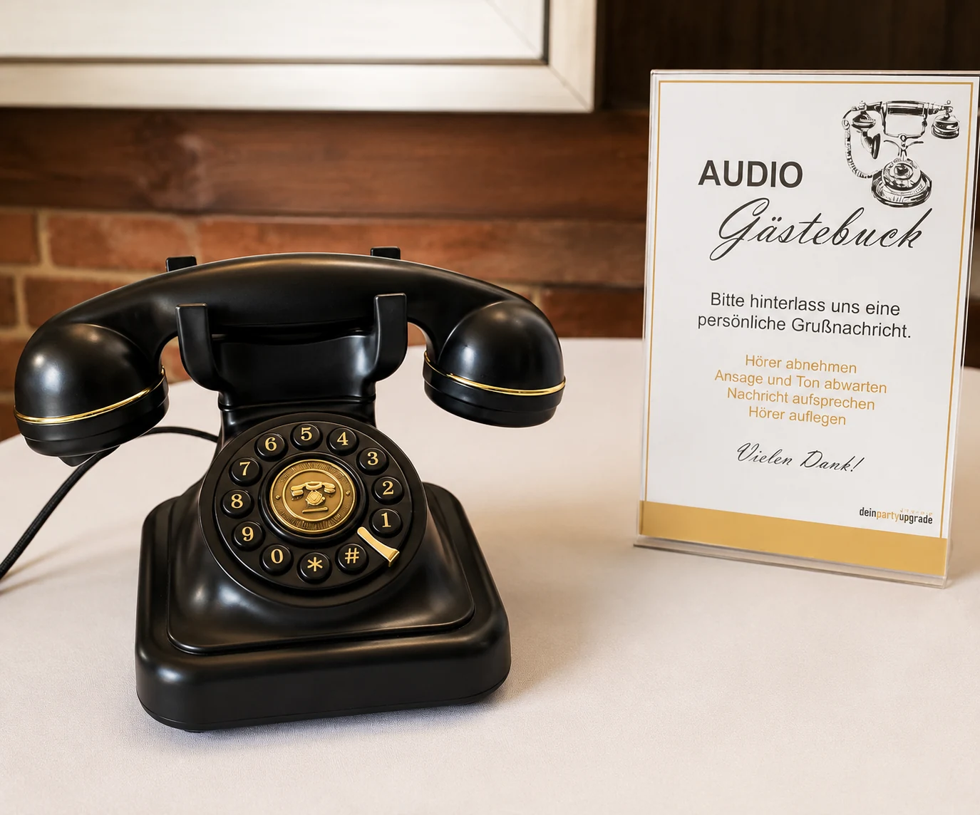 Audio-Gästebuch mit schwarzem Nostalgietelefon